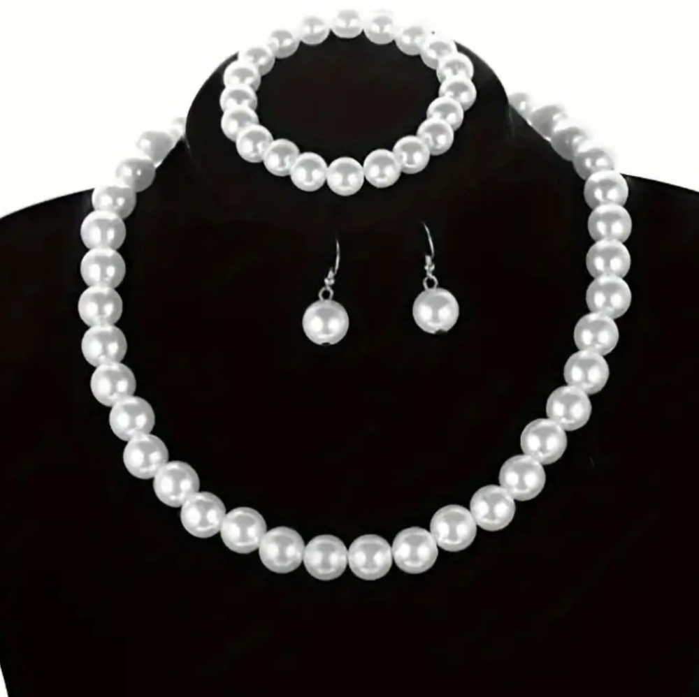 White Faux Pearl Three Piece Jewelry Set. NWT